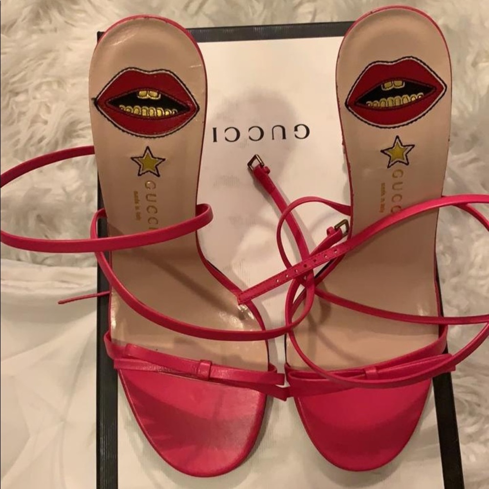 Hot pink Norma 542769